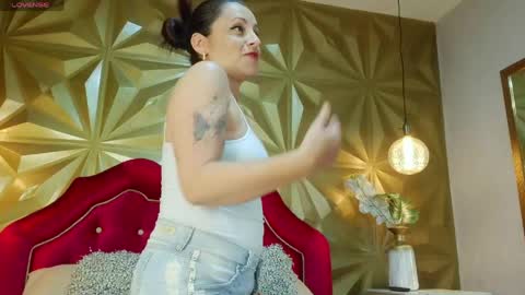 BARBARA online show from 04-13-26, 01:27