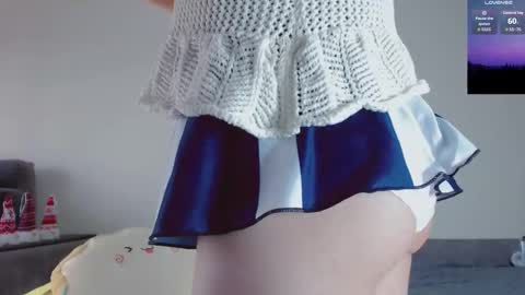 Snapshot of barbarian_girl chatting on 01-06-26, 12:20 Amina online show from 01-06-26, 12:20