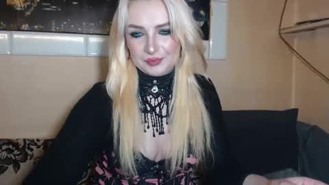 Victoria online show from 04-05-26, 05:04
