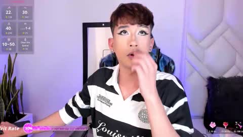 Snapshot of barbie_boy_ chatting on 01-09-26, 09:12 I work from home this is my room 3 online show from 01-09-26, 09:12