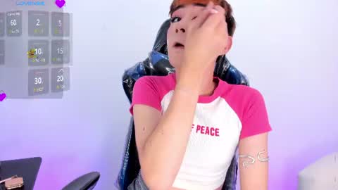 Snapshot of barbie_boy_ chatting on 07-06-26, 03:14 I work from home this is my room 3 online show from 07-06-26, 03:14