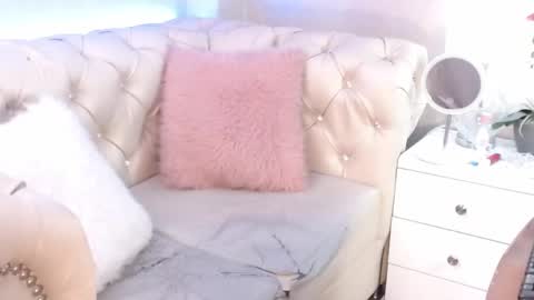 barbiefox_ online show from 04-18-26, 01:20