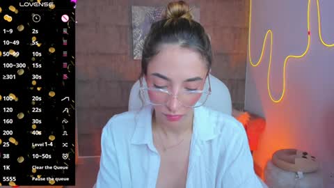 Barbie Scot online show from 01-19-25, 07:26