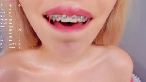 Snapshot of barbimia chatting on 06-12-26, 02:16 Mia online show from 06-12-26, 02:16