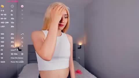 Snapshot of barbimia chatting on 06-27-26, 02:12 Mia online show from 06-27-26, 02:12