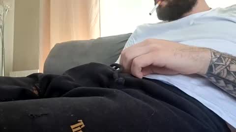 Snapshot of barbusexy chatting on 04-19-26, 07:51 barbusexy online show from 04-19-26, 07:51