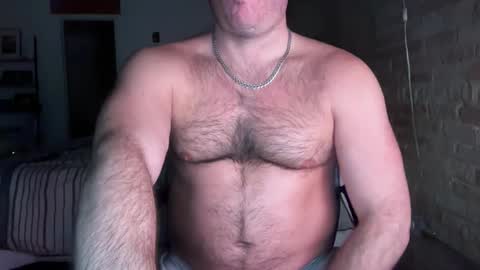 Snapshot of barebackheat chatting on 01-27-25, 11:33 Barebackheat online show from 01-27-25, 11:33