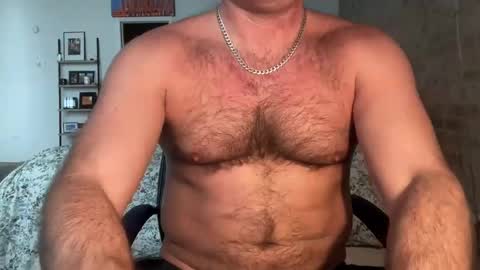 Snapshot of barebackheat chatting on 01-31-25, 04:38 Barebackheat online show from 01-31-25, 04:38