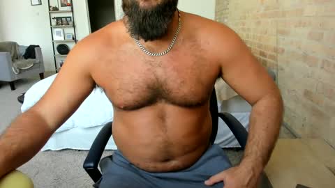 Snapshot of barebackheat chatting on 09-21-25, 05:25 Barebackheat online show from 09-21-25, 05:25
