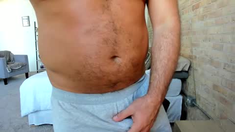 Snapshot of barebackheat chatting on 09-22-25, 01:35 Barebackheat online show from 09-22-25, 01:35