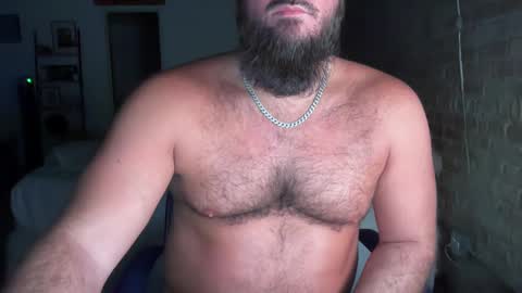 Snapshot of barebackheat chatting on 09-27-25, 05:34 Barebackheat online show from 09-27-25, 05:34