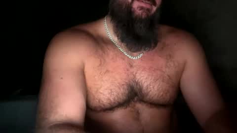 Snapshot of barebackheat chatting on 10-18-25, 05:21 Barebackheat online show from 10-18-25, 05:21