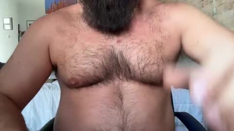 Snapshot of barebackheat chatting on 11-10-25, 01:43 Barebackheat online show from 11-10-25, 01:43