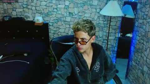 Snapshot of bastiaan_28 chatting on 04-26-26, 07:11 Bastian online show from 04-26-26, 07:11