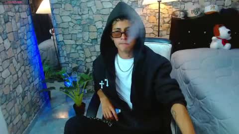 Snapshot of bastiaan_28 chatting on 05-04-26, 11:45 Bastian online show from 05-04-26, 11:45