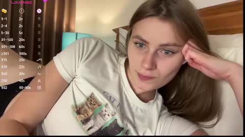 Katrin online show from 07-08-26, 05:39