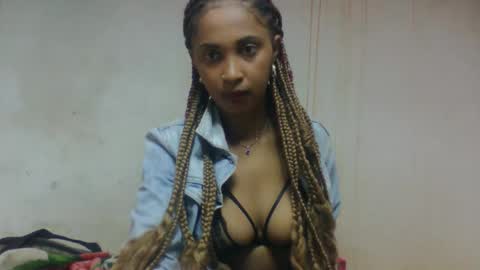 bavianona online show from 10-11-25, 06:12