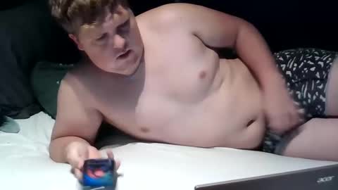 Snapshot of bawly13 chatting on 12-04-24, 08:56 ray online show from 12-04-24, 08:56