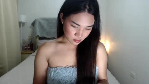 sweetsy online show from 11-13-25, 02:43