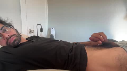 Snapshot of bboy660 chatting on 11-09-25, 06:17 bboy660 online show from 11-09-25, 06:17