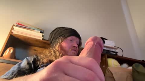 Snapshot of bbuck_fuddy chatting on 02-22-25, 04:40 Buck Fuddy online show from 02-22-25, 04:40