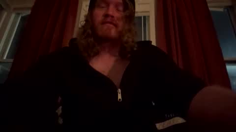 Snapshot of bbuck_fuddy chatting on 11-08-25, 01:06 Buck Fuddy online show from 11-08-25, 01:06