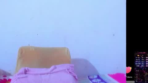 Snapshot of bbw_dirtyhot1 chatting on 11-11-25, 02:33 Michelle bbw online show from 11-11-25, 02:33