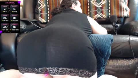 Snapshot of bbwmilfforcamfun chatting on 01-29-25, 02:00 Julie online show from 01-29-25, 02:00