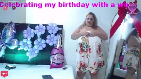 Salome online show from 02-10-25, 09:04