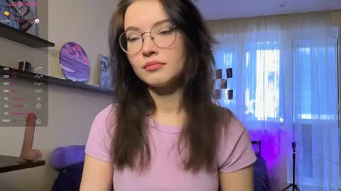 Snapshot of bby_lolly_ chatting on 10-15-25, 08:14 Lolly online show from 10-15-25, 08:14