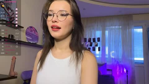 Snapshot of bby_lolly_ chatting on 10-19-25, 08:15 Lolly online show from 10-19-25, 08:15