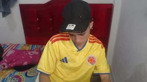 Snapshot of bby_nice chatting on 05-20-26, 01:56 bby_nice online show from 05-20-26, 01:56