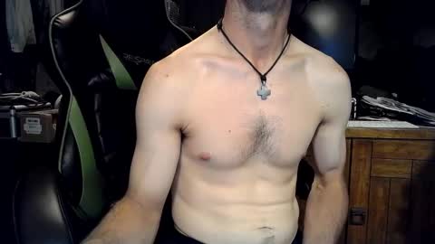 Snapshot of bchillin28 chatting on 09-21-25, 10:44 bchillin28 online show from 09-21-25, 10:44