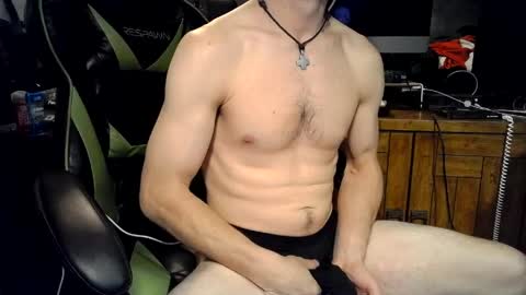 bchillin28 online show from 03-18-26, 11:41