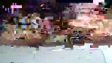 Snapshot of bclepper chatting on 11-12-25, 04:35 bclepper online show from 11-12-25, 04:35