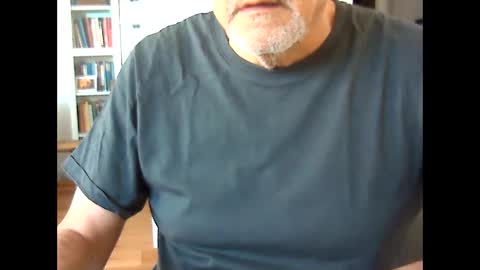 Snapshot of bcn1959 chatting on 04-22-26, 07:55 bcn1959 online show from 04-22-26, 07:55