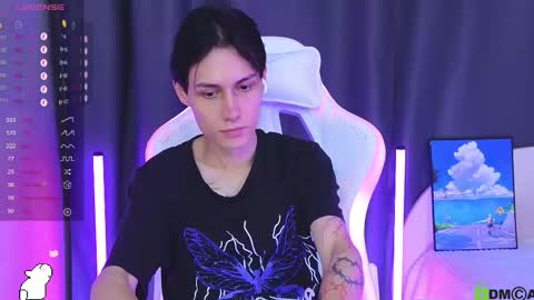 Aiden online show from 10-28-25, 12:58