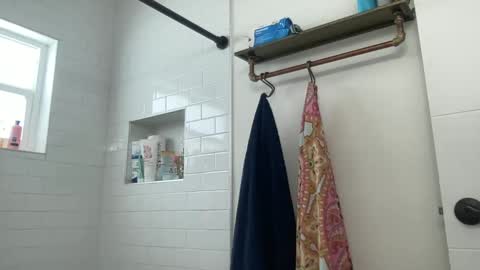 Snapshot of bd_energy_drink chatting on 02-01-25, 05:47 bd_energy_drink online show from 02-01-25, 05:47