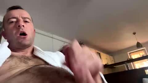 bdrvmark21 online show from 10-23-25, 01:54