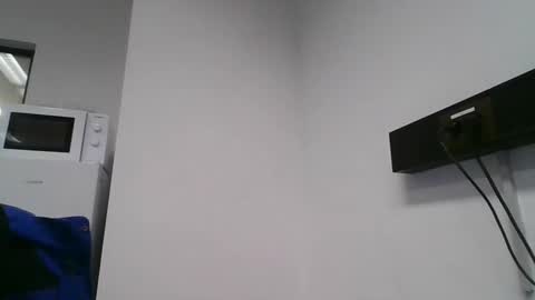 Snapshot of bdsm_s chatting on 01-10-25, 10:06 bdsm_s online show from 01-10-25, 10:06