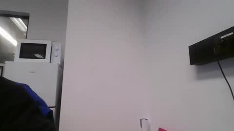 Snapshot of bdsm_s chatting on 02-03-25, 08:46 bdsm_s online show from 02-03-25, 08:46