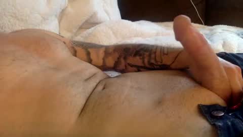 Snapshot of bdv1991 chatting on 06-21-26, 03:25 bdv1991 online show from 06-21-26, 03:25