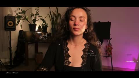 Call me Bells  Next Stream on Wednesday    Feb 26  online show from 03-06-25, 11:36