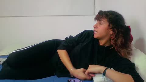 Sara  Juan online show from 12-18-24, 02:32