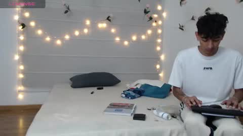 Sara  Juan online show from 06-11-26, 02:33