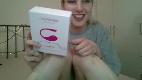 Yours sweet Bea 3 online show from 02-19-25, 10:45