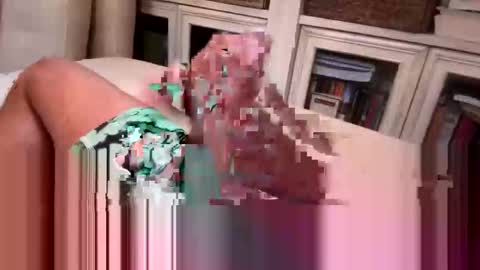 BeachGuy online show from 11-12-25, 02:39