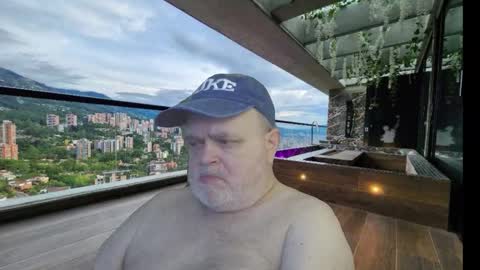 Dookie online show from 10-12-25, 09:58