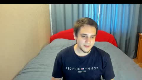 Snapshot of bear_beer130 chatting on 07-09-26, 04:00 bear_beer130 online show from 07-09-26, 04:00