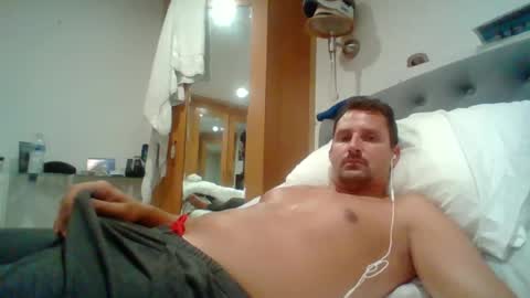 bearboudior online show from 06-20-26, 12:19